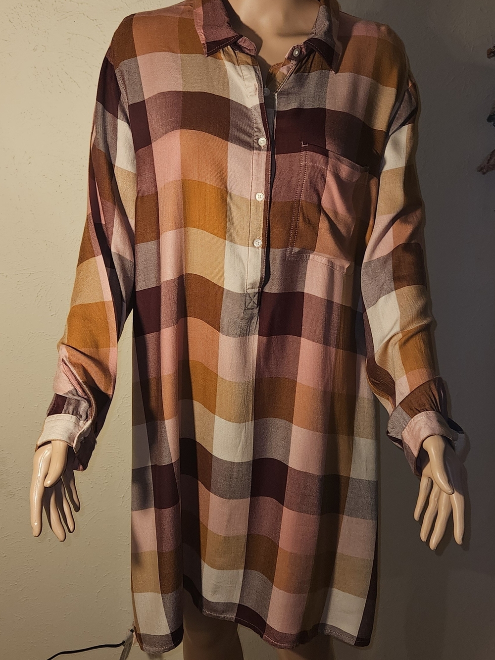 Plaid Longline Button-Up Shirt Dress in Pink and Brown